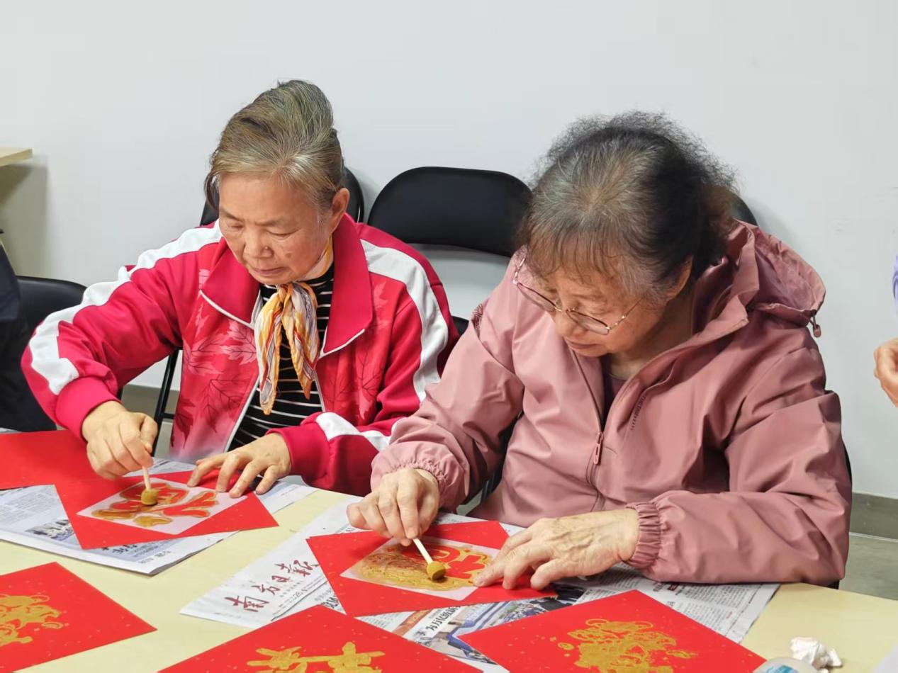 墨香润社区 拓印迎元旦3.jpg