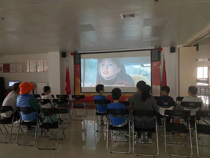 2.17-2.jpg 2.17-2.jpg