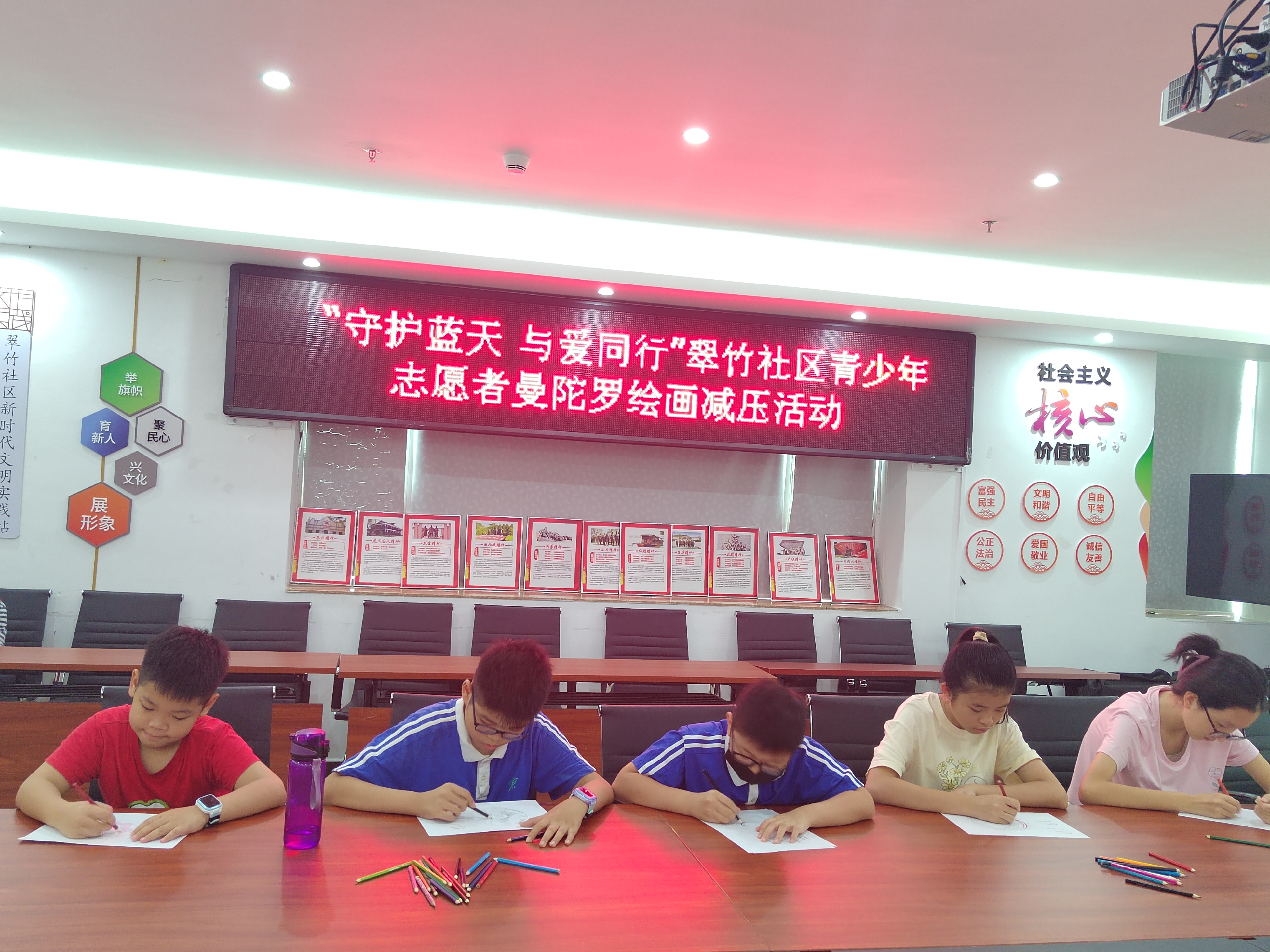 a2c5d3fffbd46a7f3664353f0c10746.jpg a2c5d3fffbd46a7f3664353f0c10746.jpg