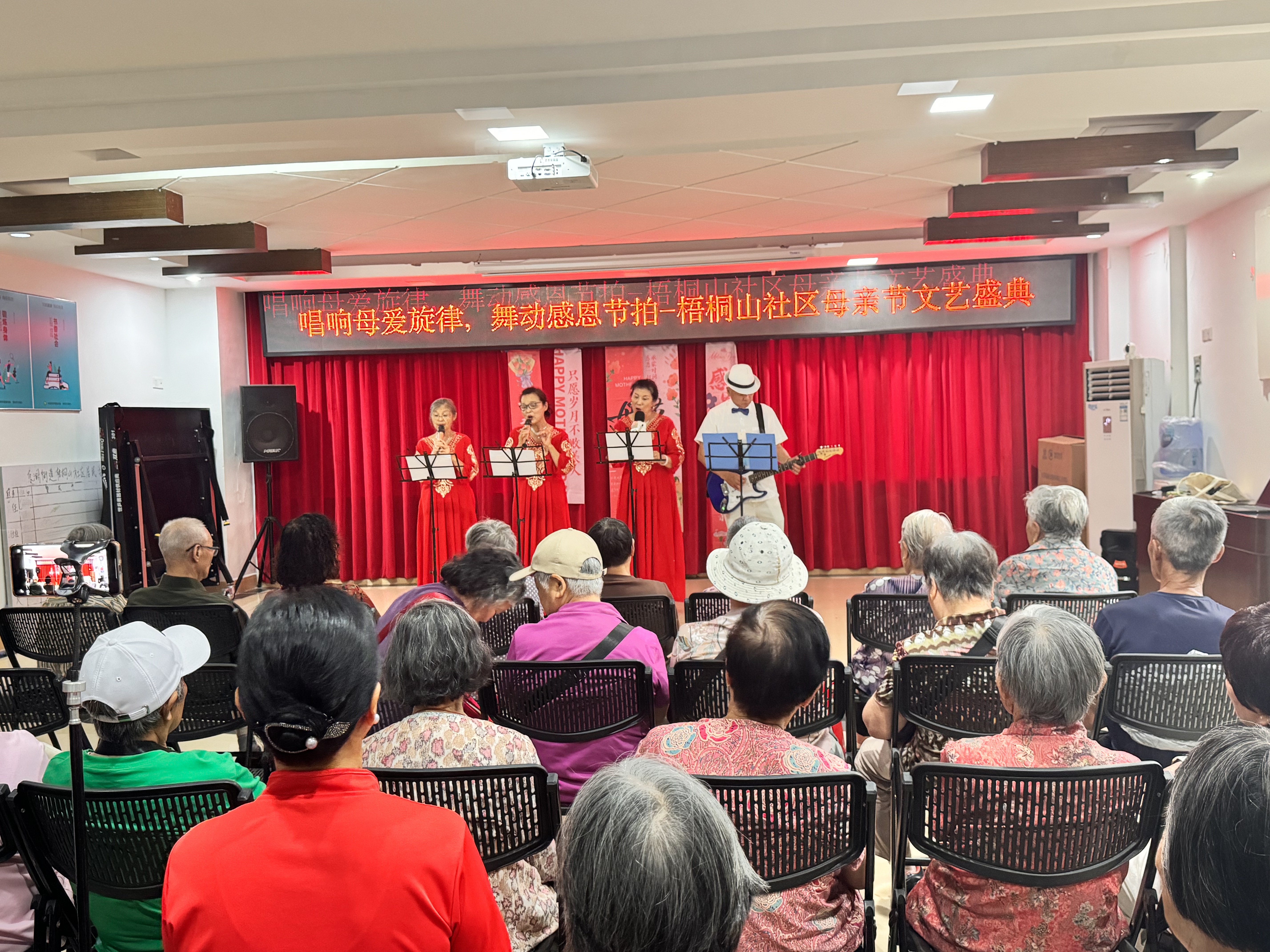 ea4b3f0b0e4b9c7d5c30c8603a354c0.jpg ea4b3f0b0e4b9c7d5c30c8603a354c0.jpg