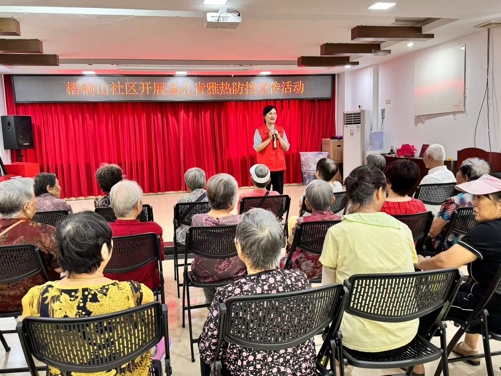 c74ce97bd78649706b36065df21cf174.jpg c74ce97bd78649706b36065df21cf174.jpg