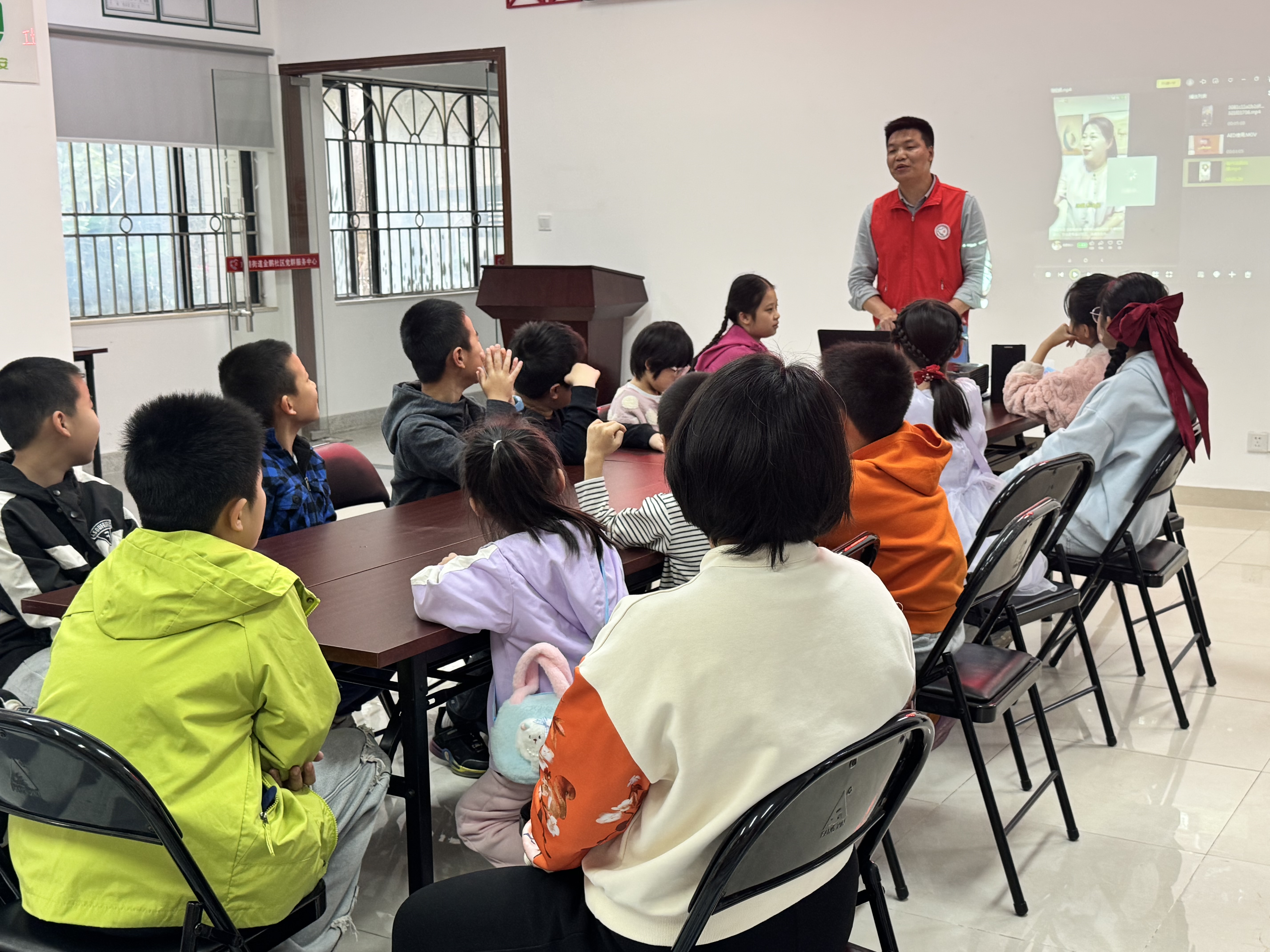 活动照片 (10).jpg