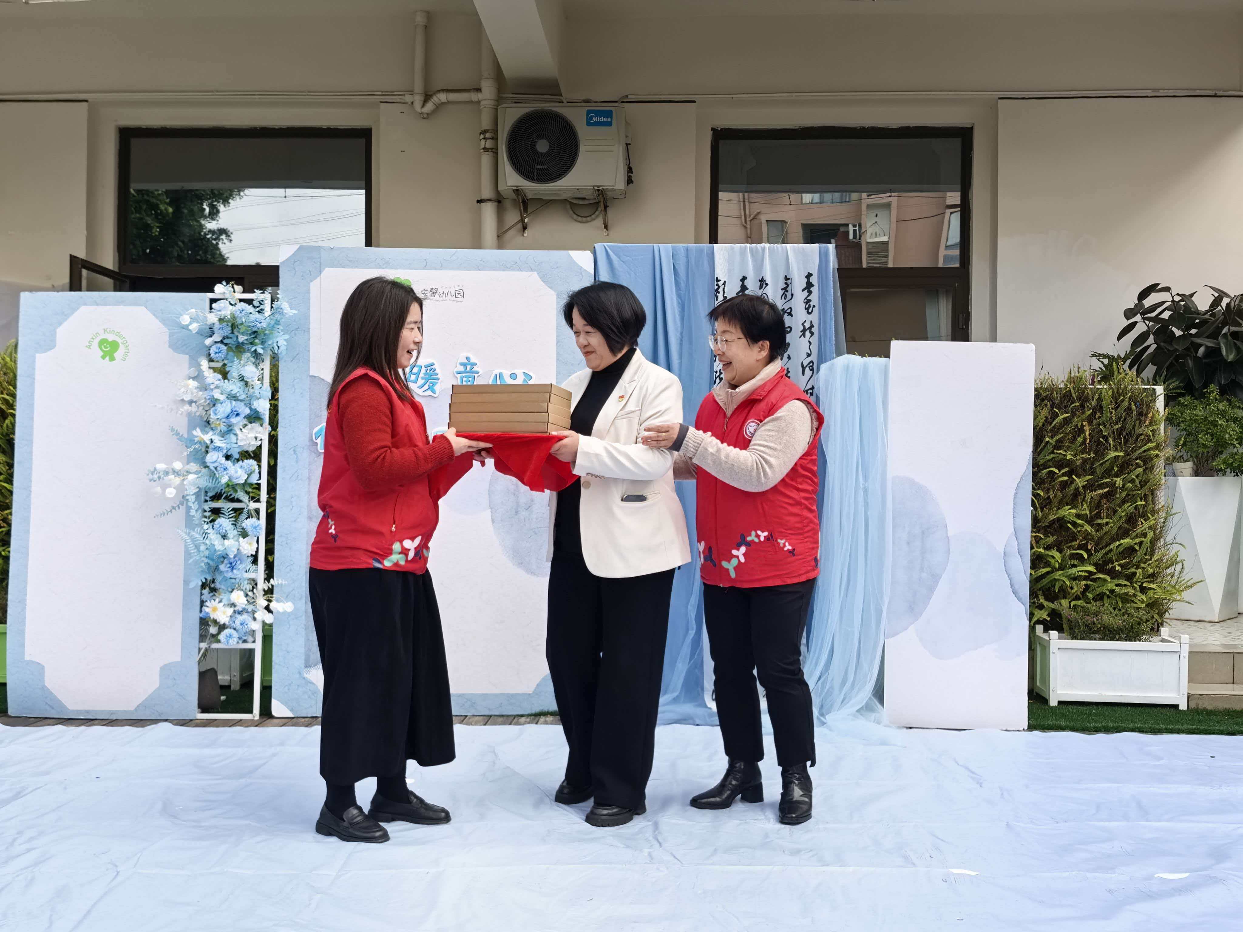 bbe4d429340ff9739cc150ada55fdbcd.jpg bbe4d429340ff9739cc150ada55fdbcd.jpg