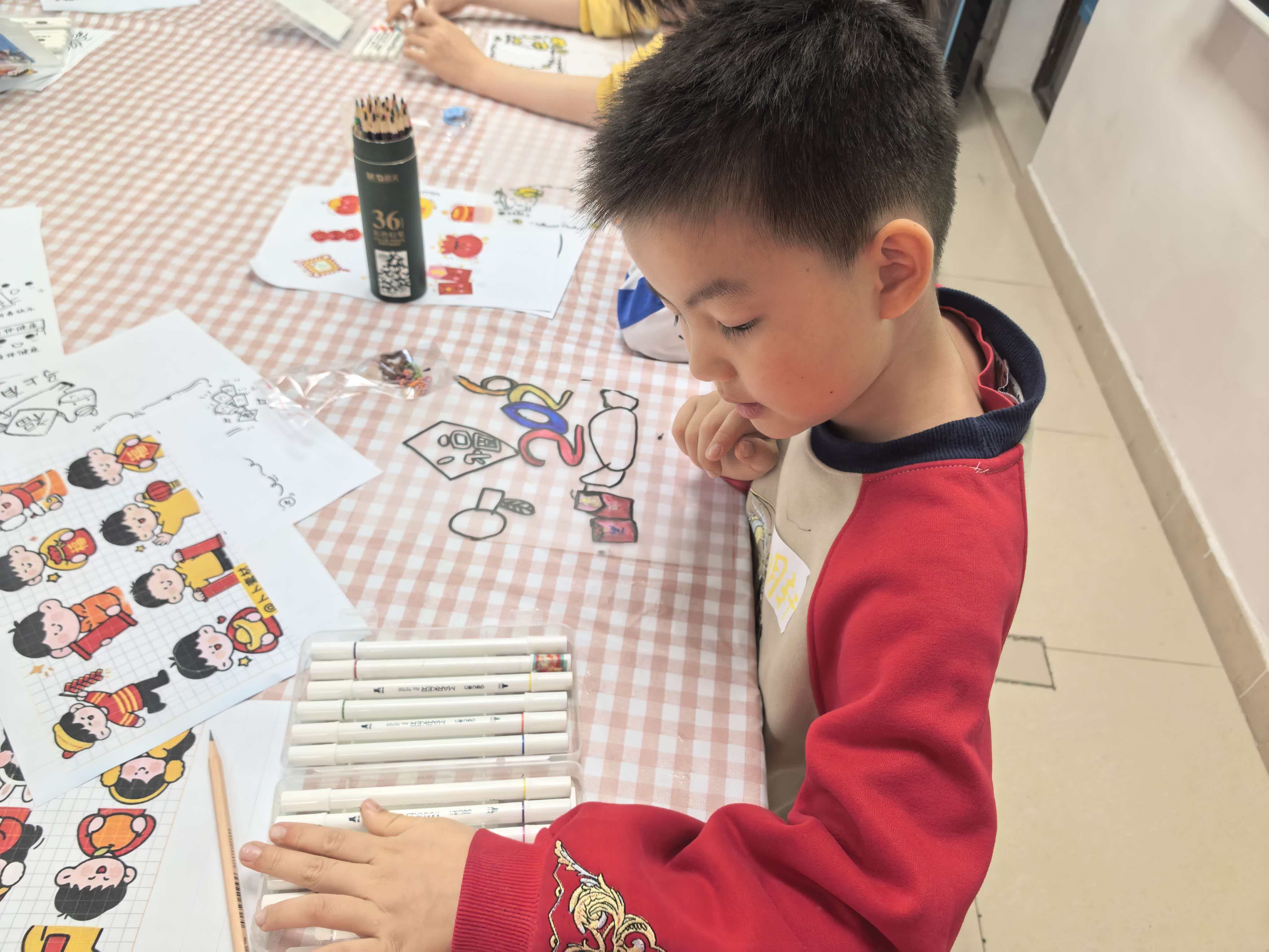 学生创作.jpg 学生创作.jpg