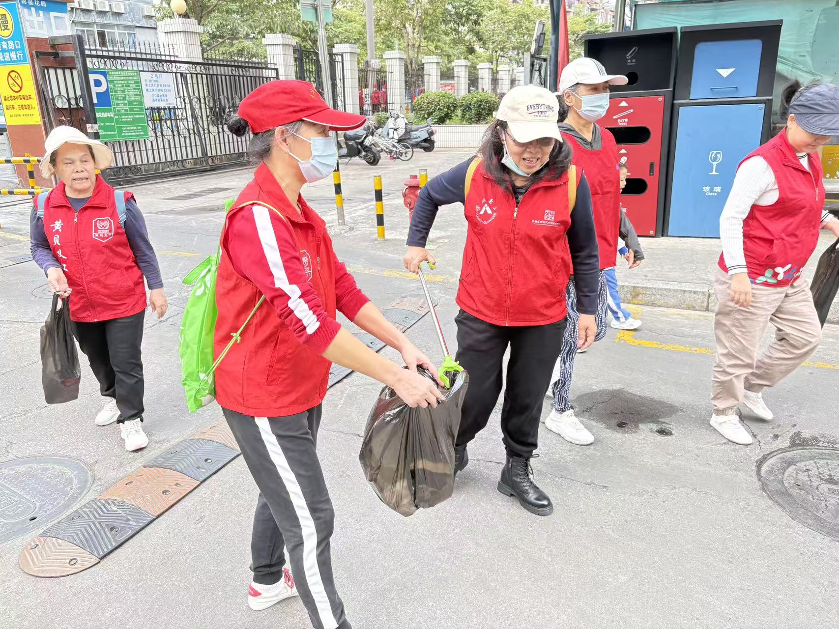 d518c709e3673e96704c62eed2a25778.jpg d518c709e3673e96704c62eed2a25778.jpg