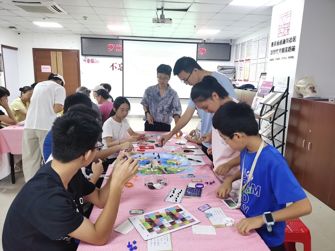 青少年组游戏中.jpg 青少年组游戏中.jpg