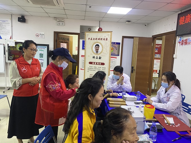 健康义诊.jpg 健康义诊.jpg