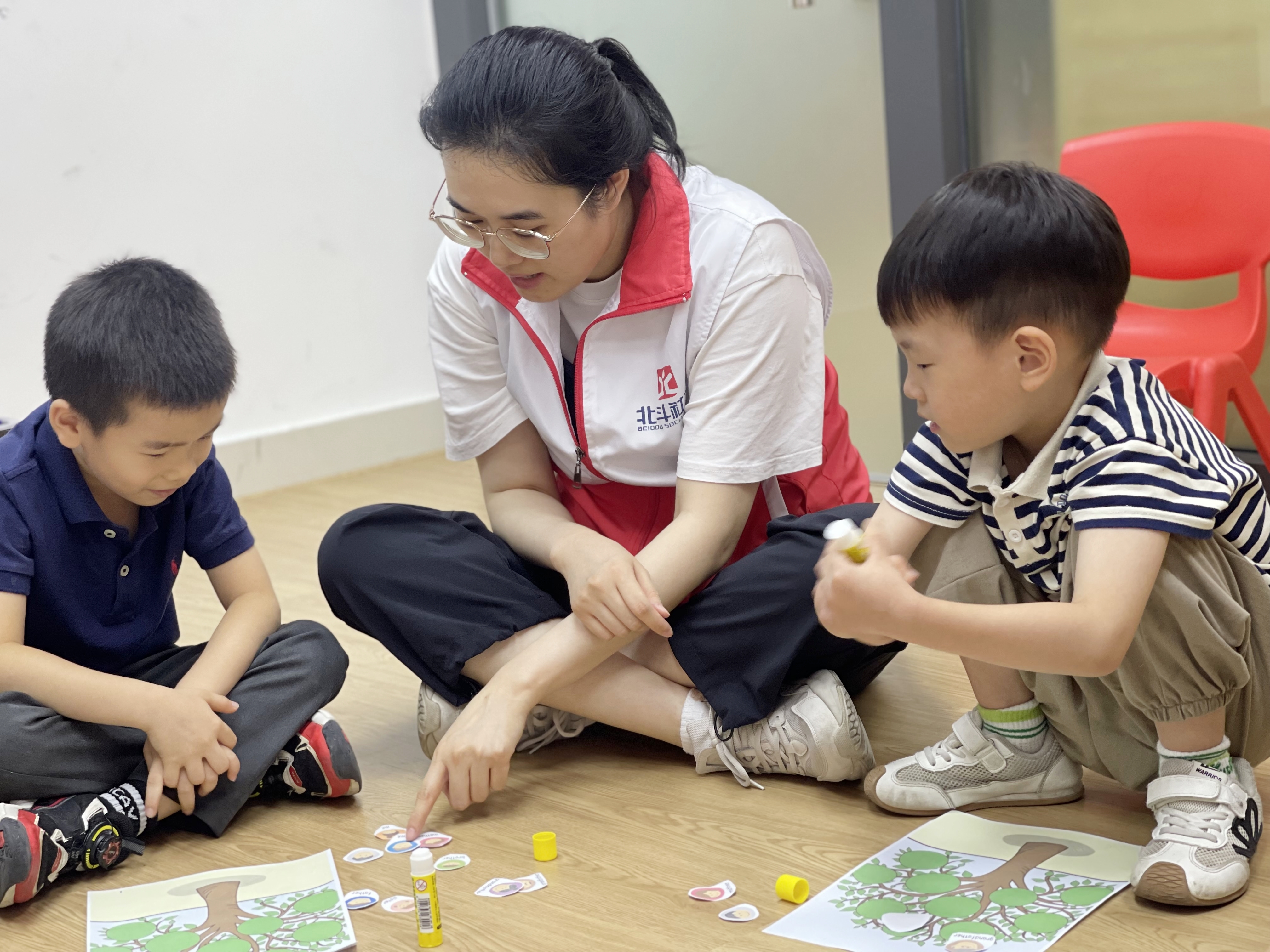 家庭树辅导制作.jpg 家庭树辅导制作.jpg