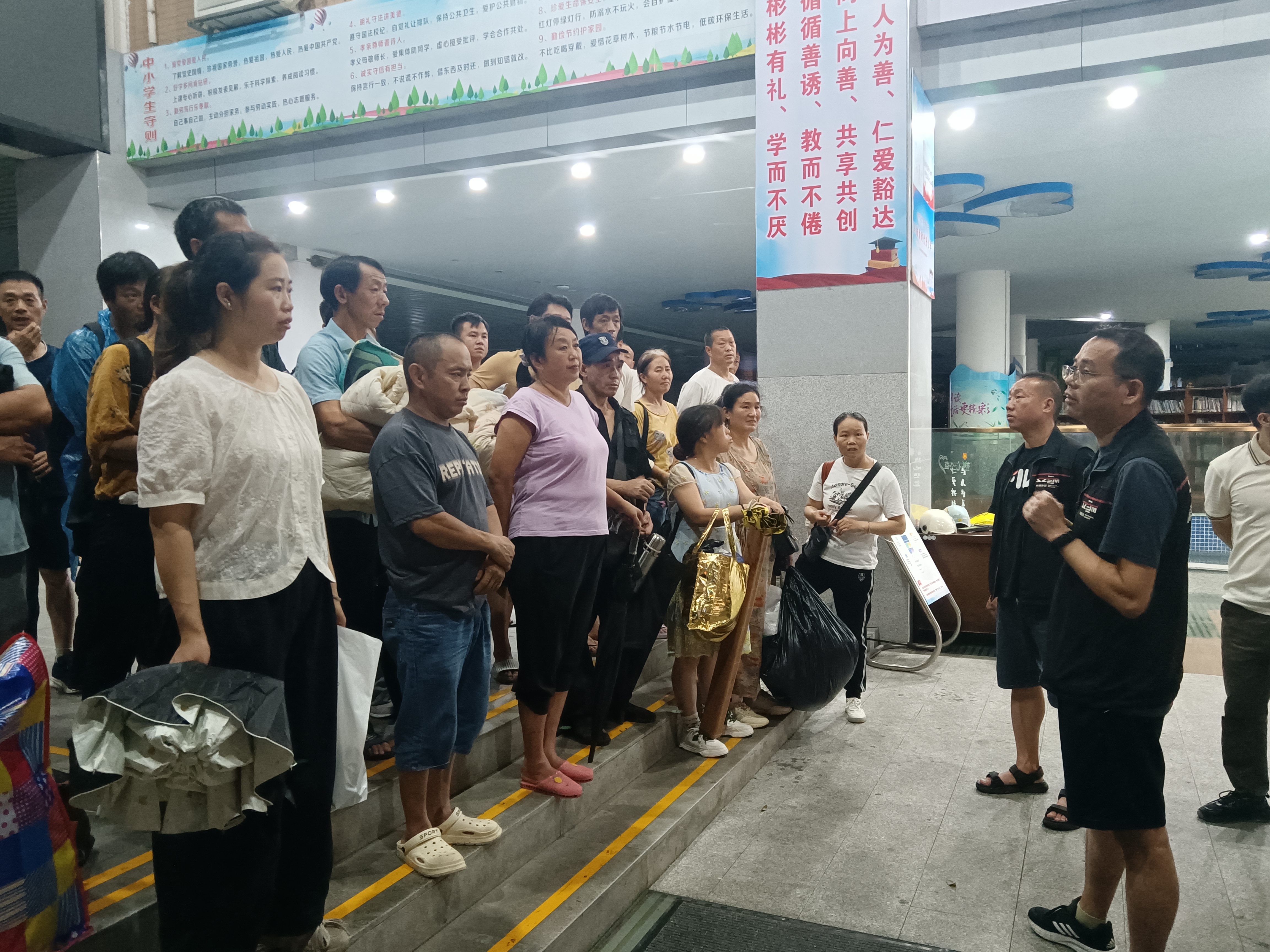 eaf3bb5fad8600cb494c96e9e4fcddd.jpg eaf3bb5fad8600cb494c96e9e4fcddd.jpg