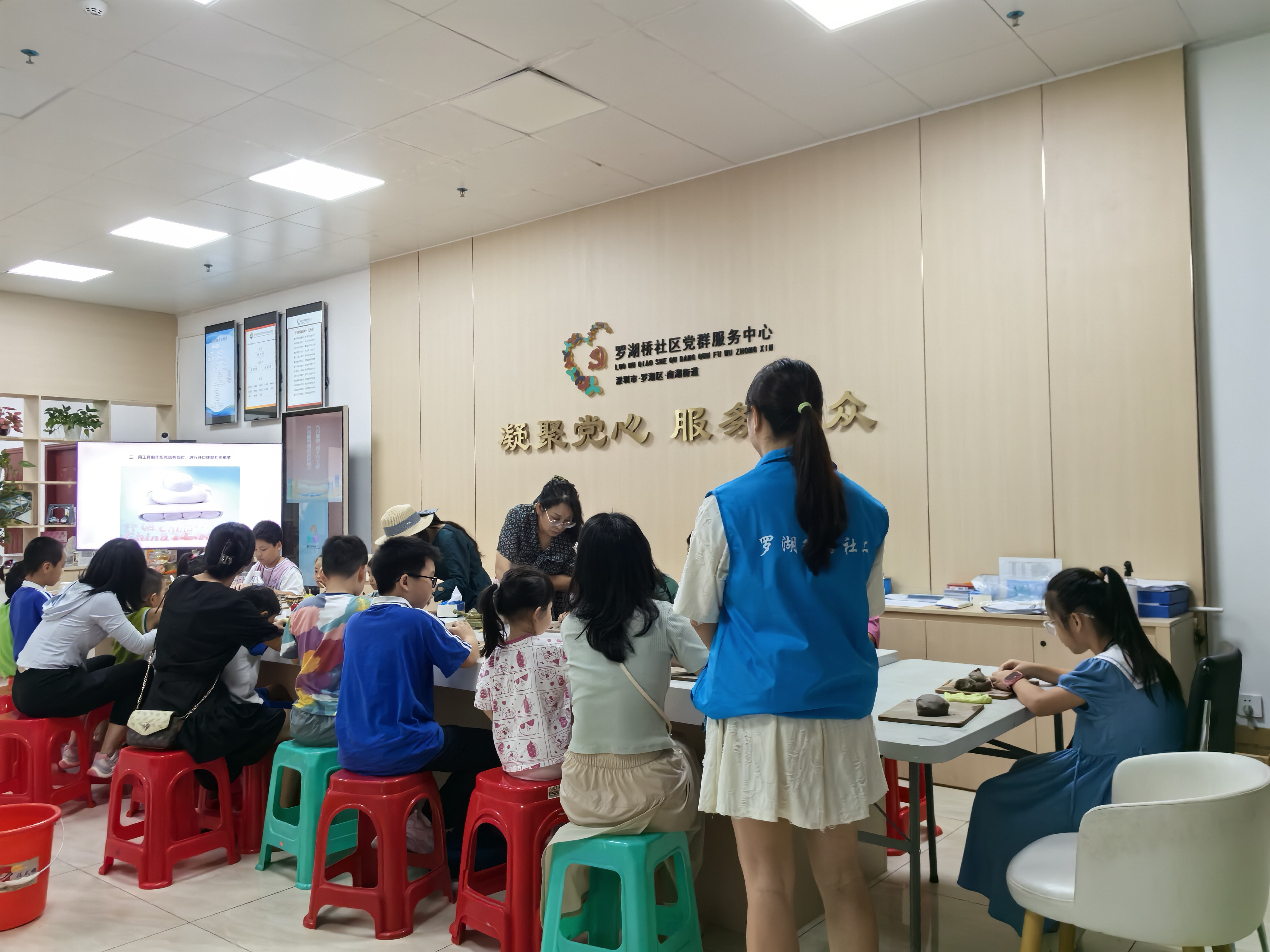 微信图片_20250927104955_663_60.jpg 微信图片_20250927104955_663_60.jpg