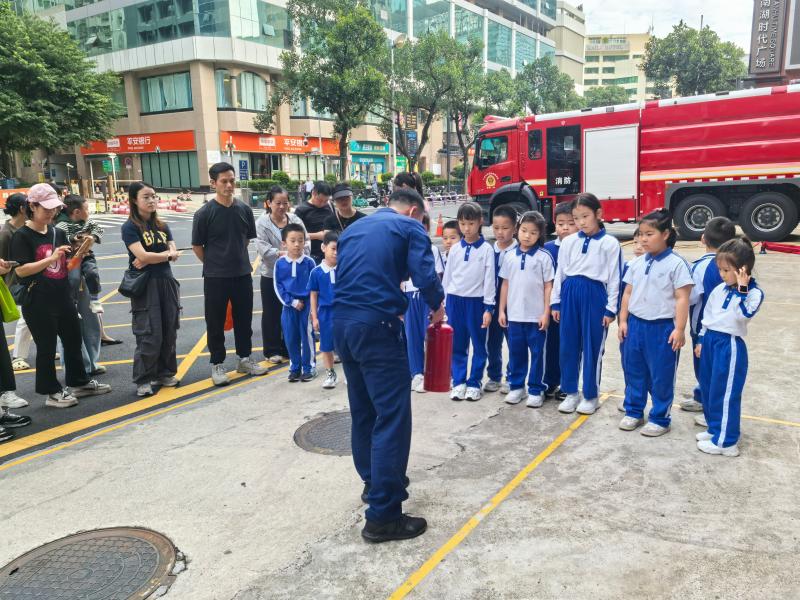 微信图片_20251115165537_833_60.jpg 微信图片_20251115165537_833_60.jpg