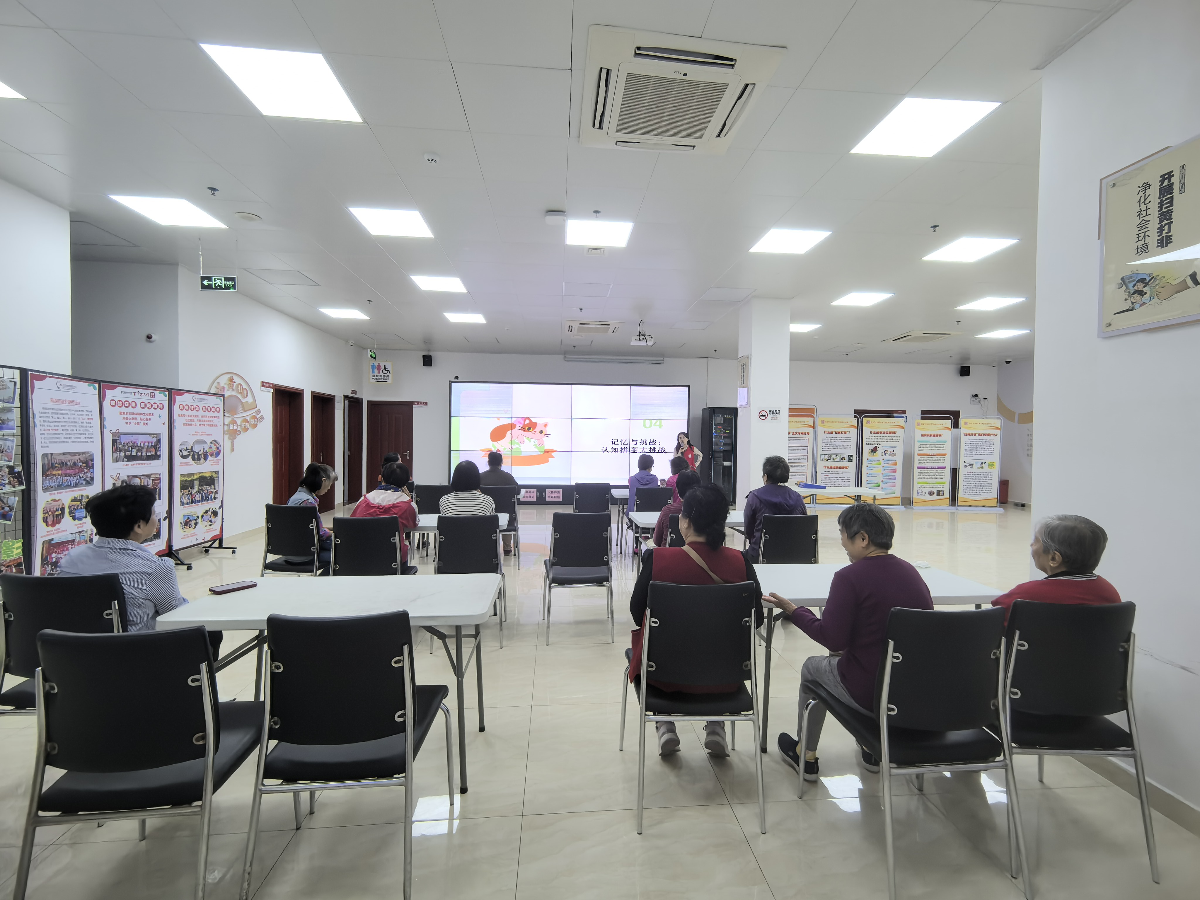 c138eed9ea3935a81cc904815cb49073.jpg c138eed9ea3935a81cc904815cb49073.jpg