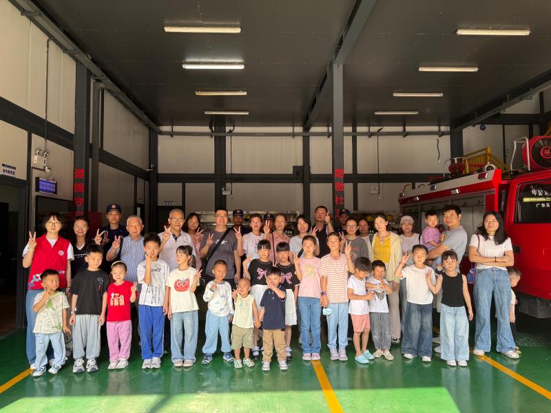 合照.jpg 合照.jpg