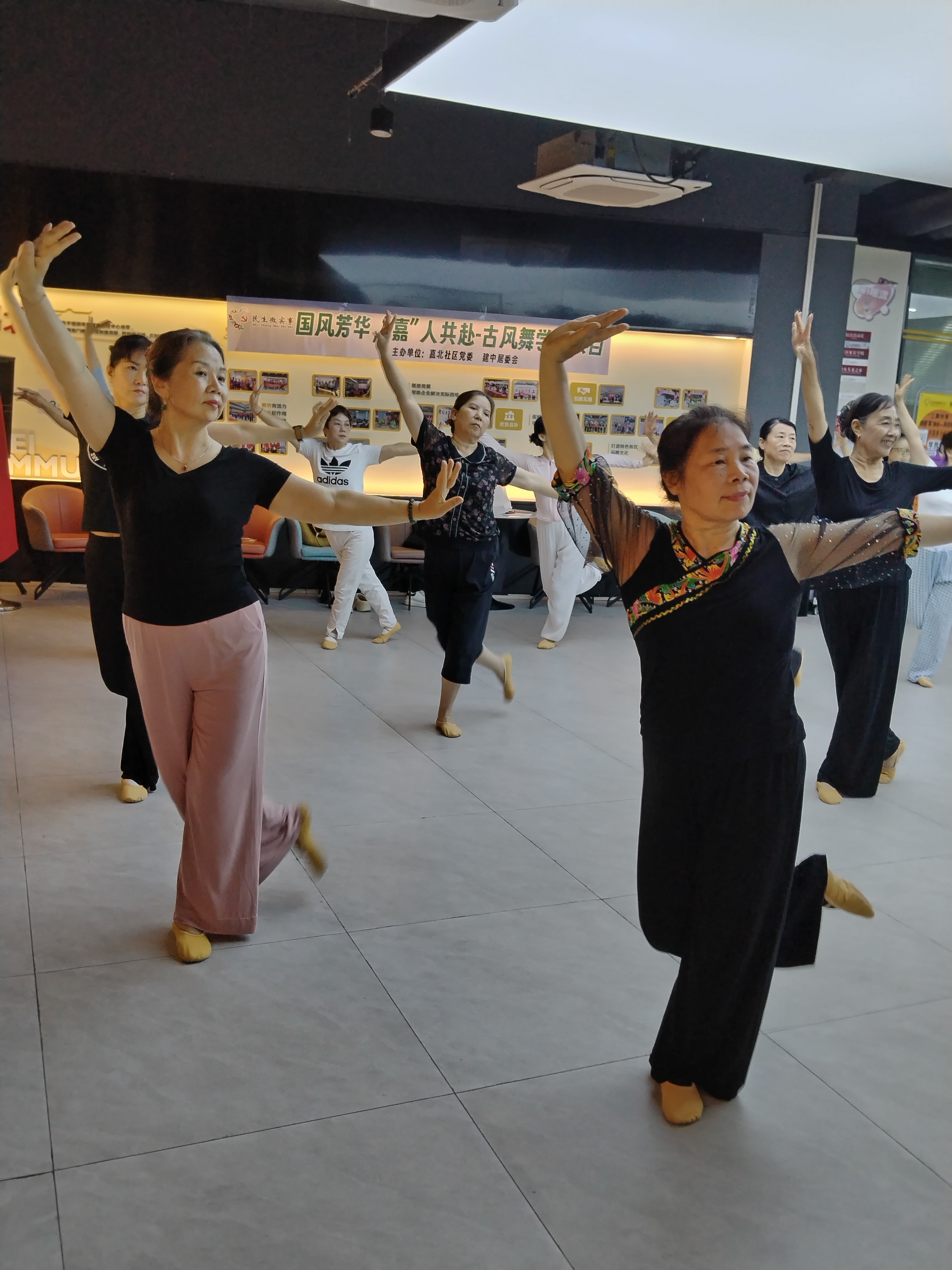 b53b1a28874b9b6c4051d7ef85ed8c2.jpg b53b1a28874b9b6c4051d7ef85ed8c2.jpg