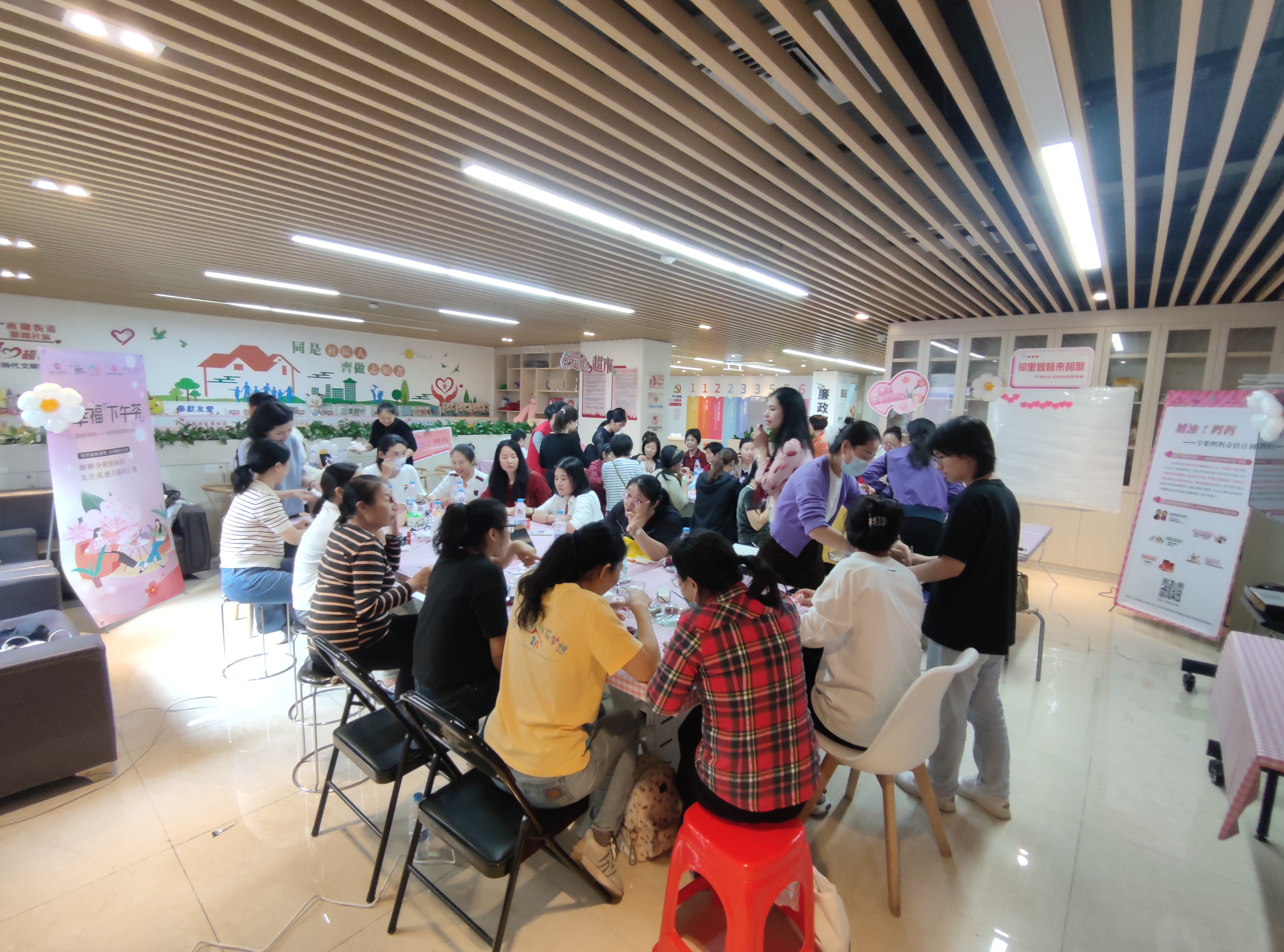 图片 (4).jpg 图片 (4).jpg