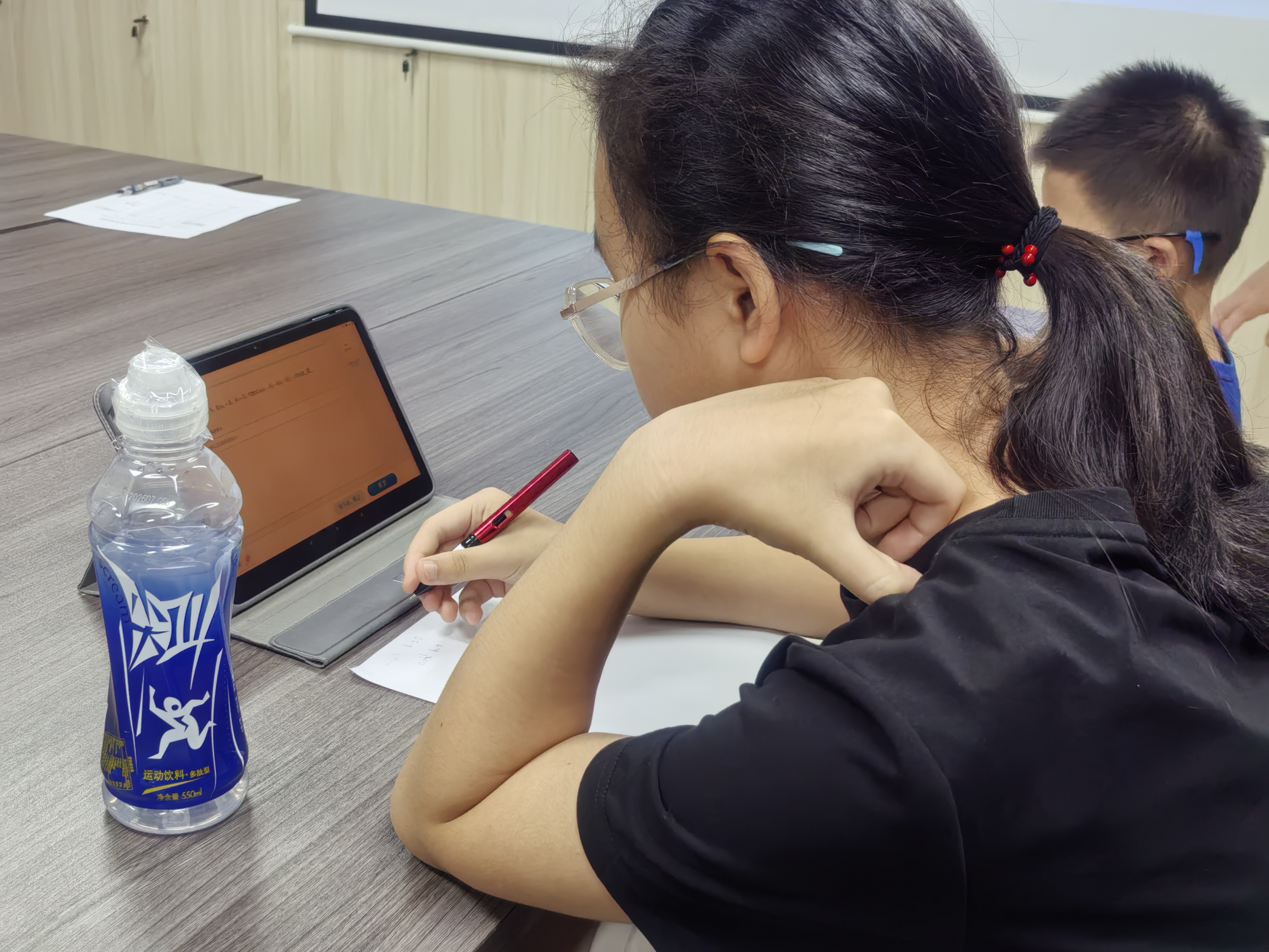 图片 (1).jpg 图片 (1).jpg