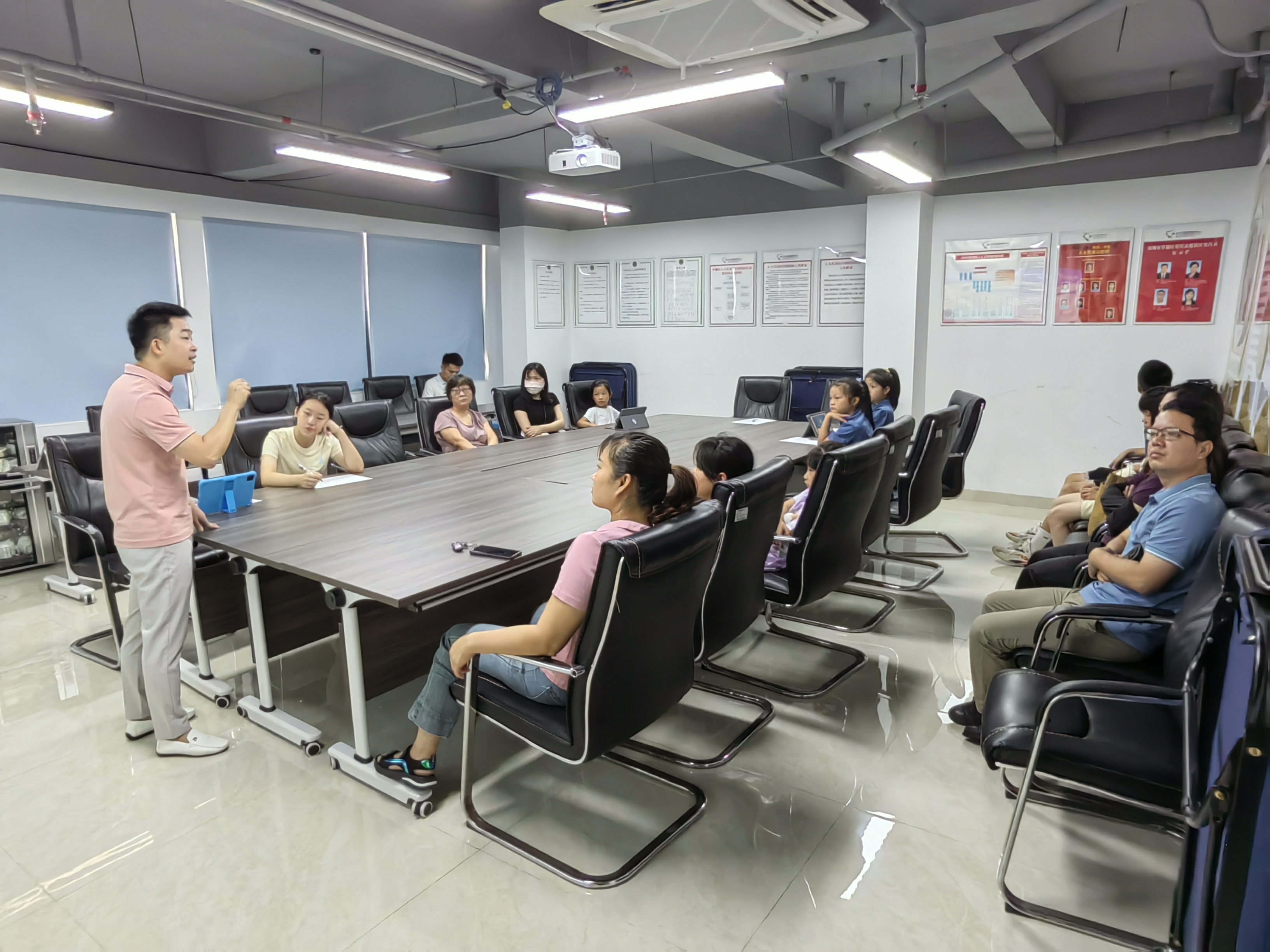 图片 (11).jpg 图片 (11).jpg