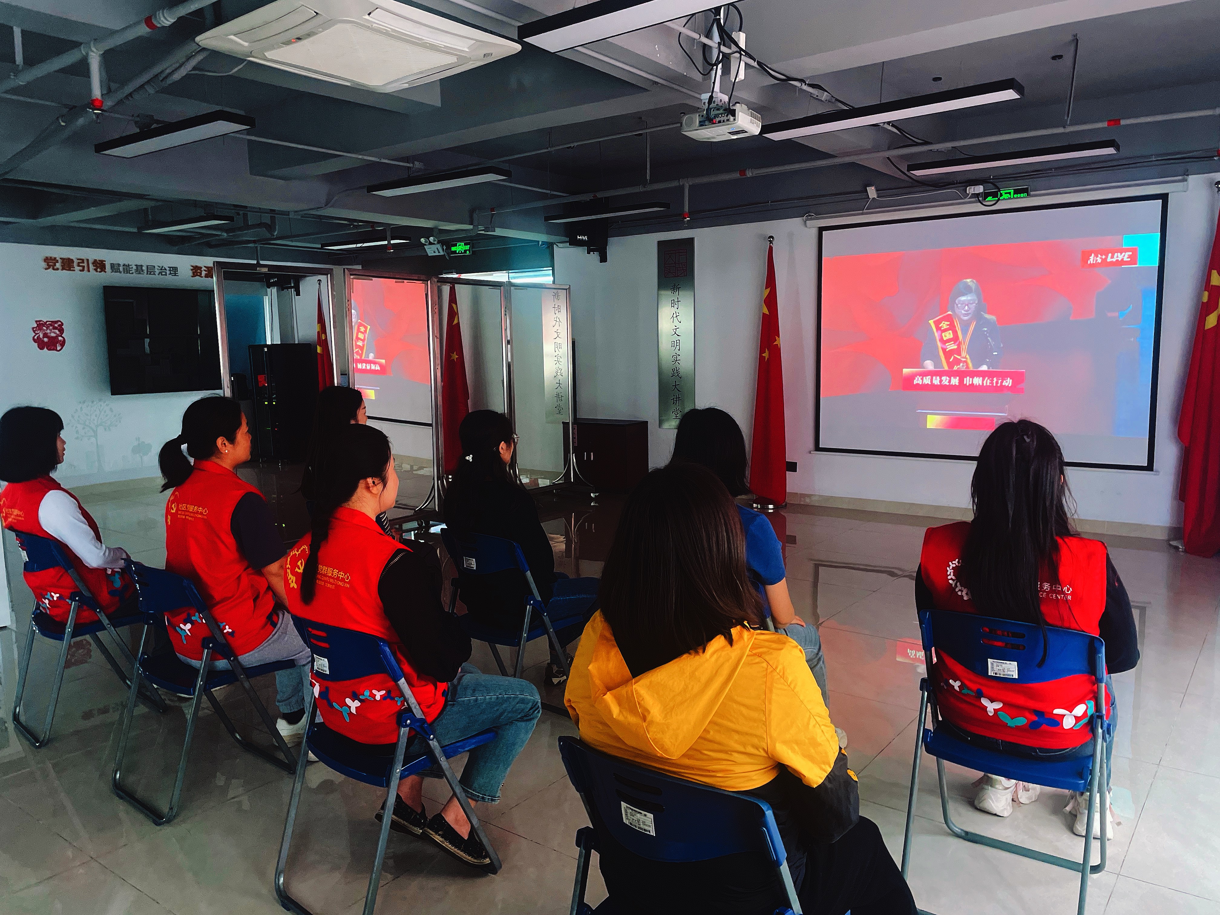 20250303文锦社区妇女共庆“三八”国际妇女节,见证巾帼力量 (2).jpg 20250303文锦社区妇女共庆“三八”国际妇女节,见证巾帼力量 (2).jpg