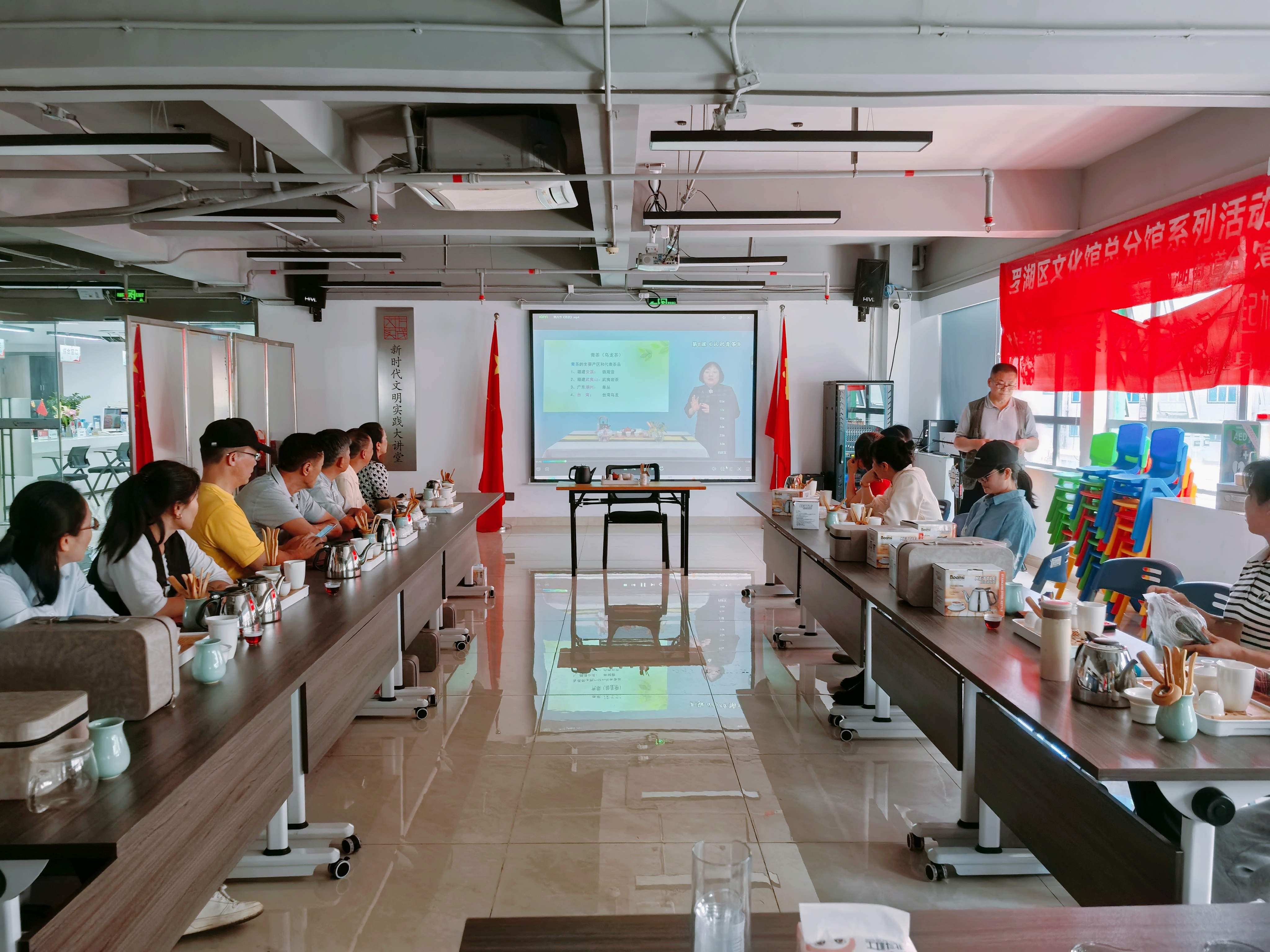 20250415青茗溢彩润文锦,乌龙流香惠职工 (1).jpg 20250415青茗溢彩润文锦,乌龙流香惠职工 (1).jpg